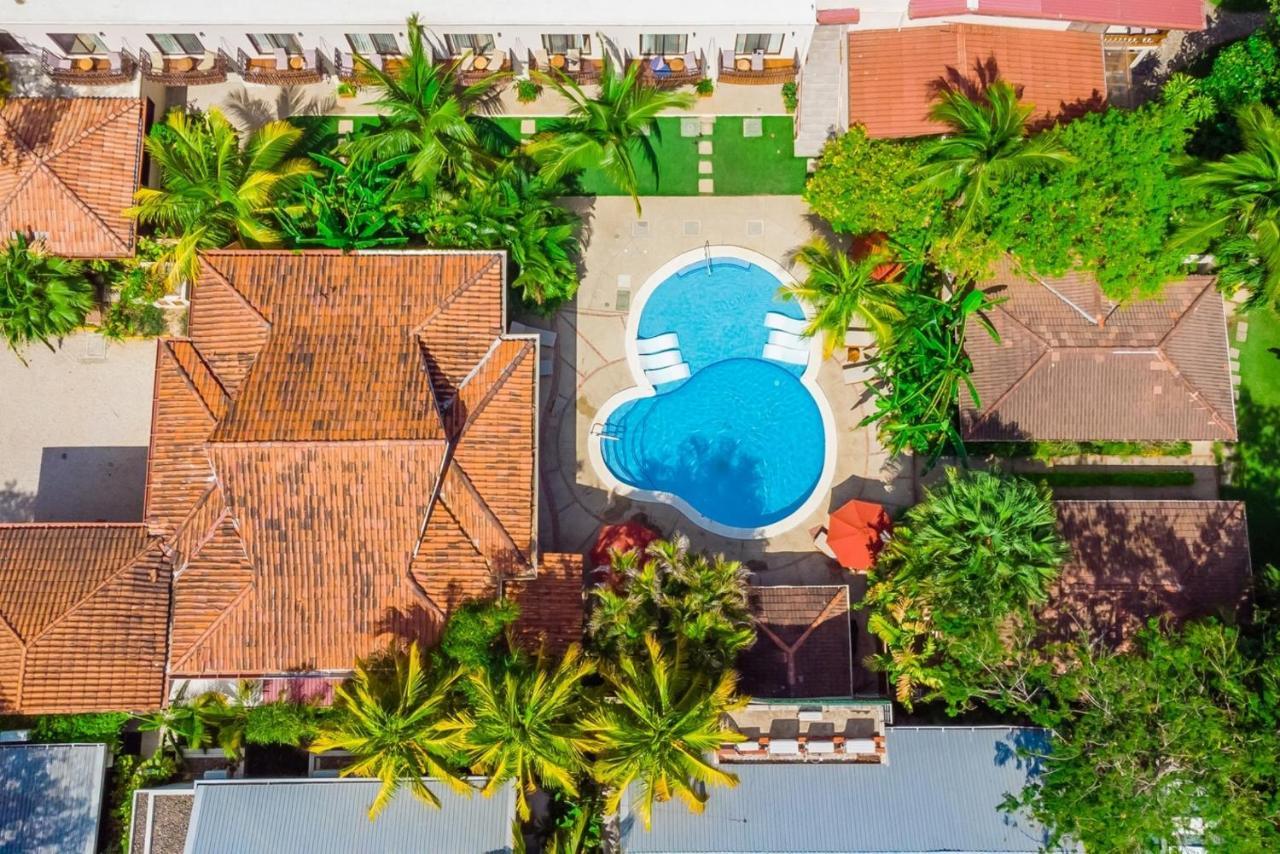 The Coast Beachfront Hotel Tamarindo Exterior foto
