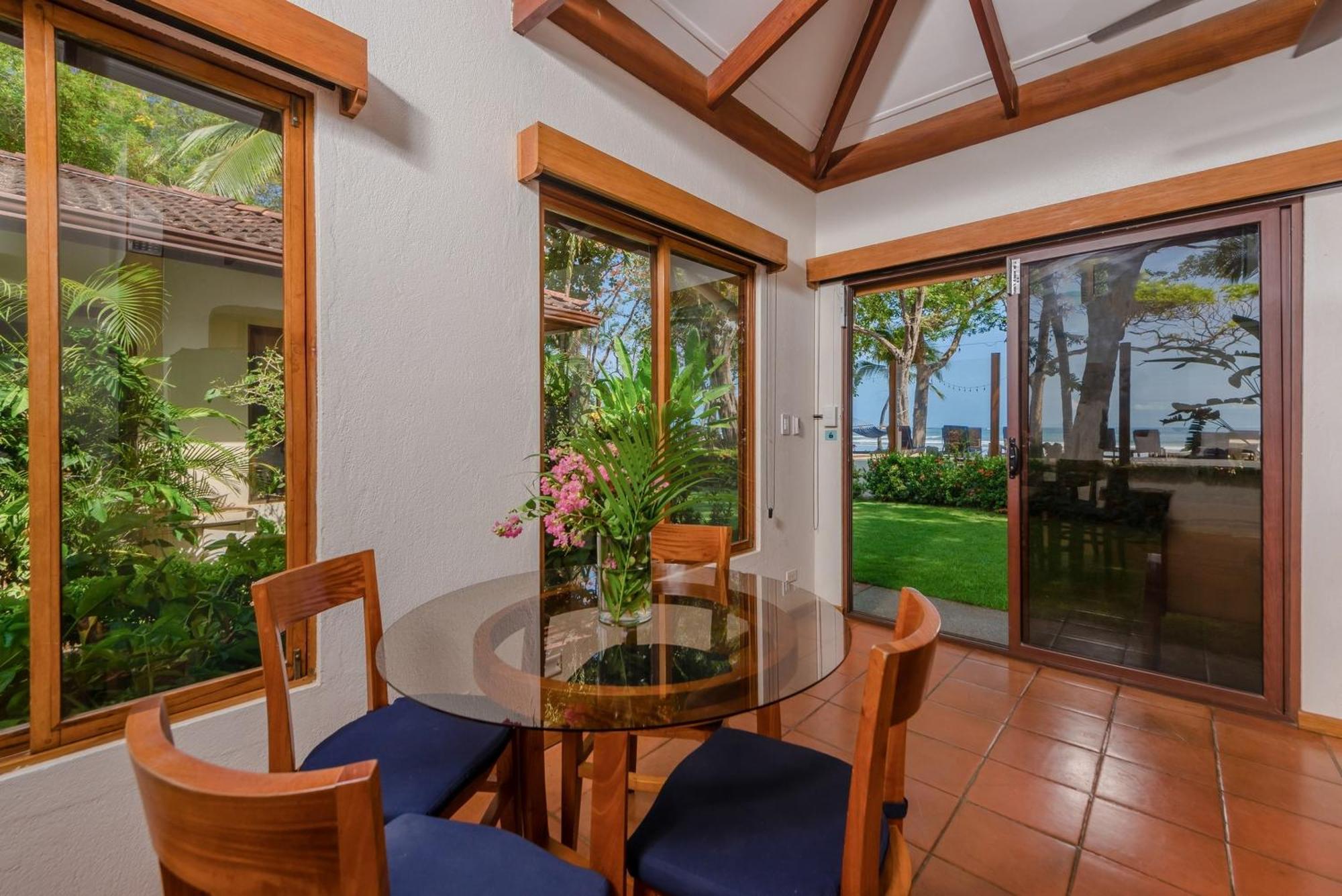 The Coast Beachfront Hotel Tamarindo Exterior foto